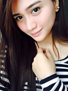 Meet your Posher, Mylene del rosario